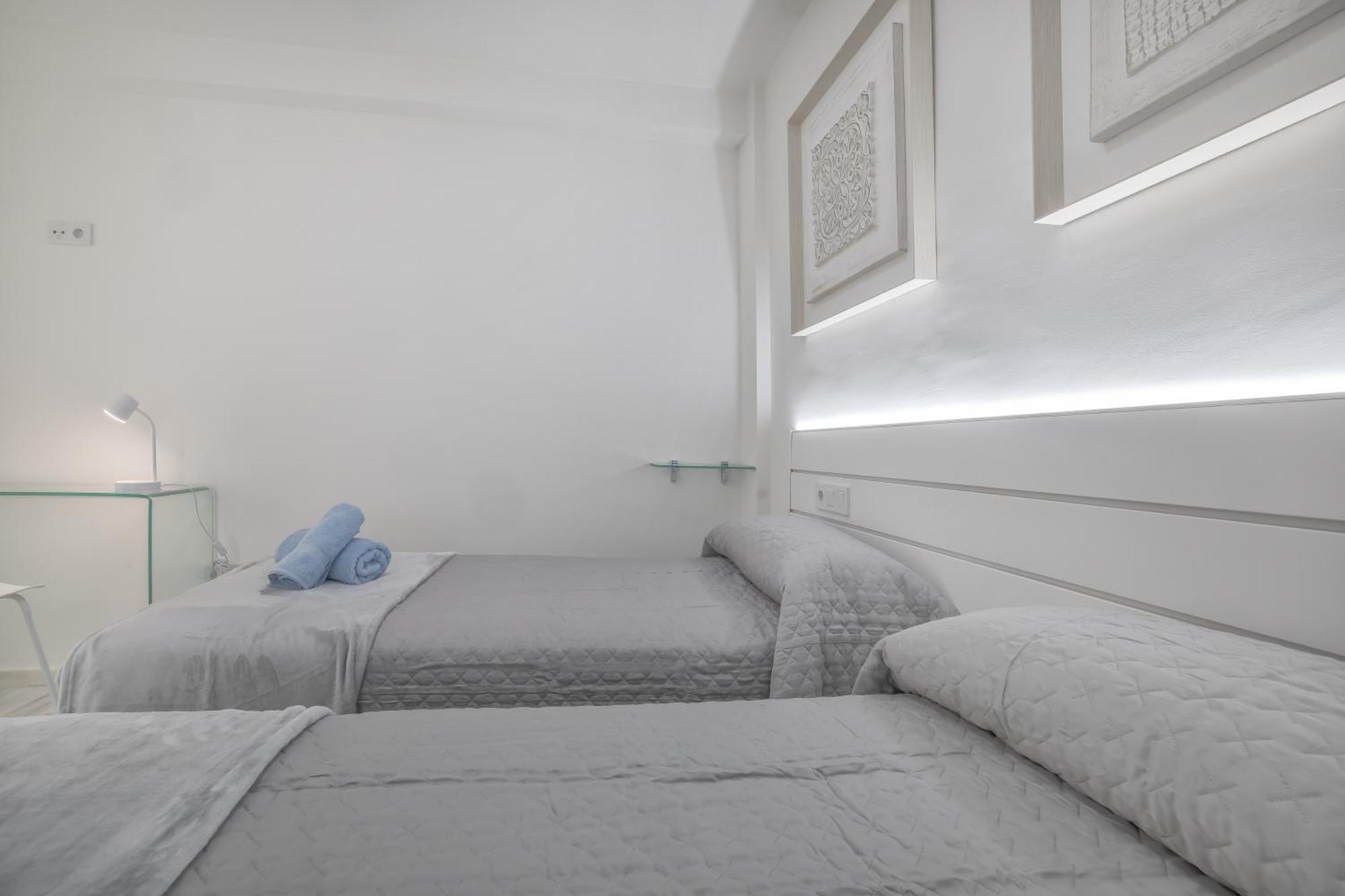 Apartamentos Haranas II & Parking Córdova Exterior foto